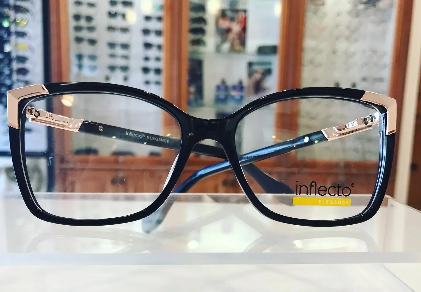 Infecto Elegance szemüvegkeret - Szentes Tallián Optika